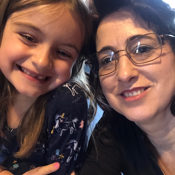 Meet your Posher, Monica - Picture 6 of 8